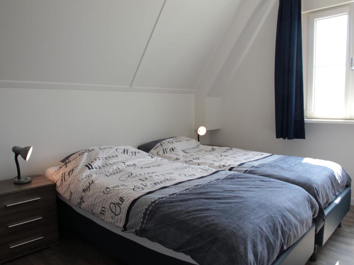 Beautiful And Spacious Villa With A Panoramic View Near The Beach Of Cadzand Exterior photo