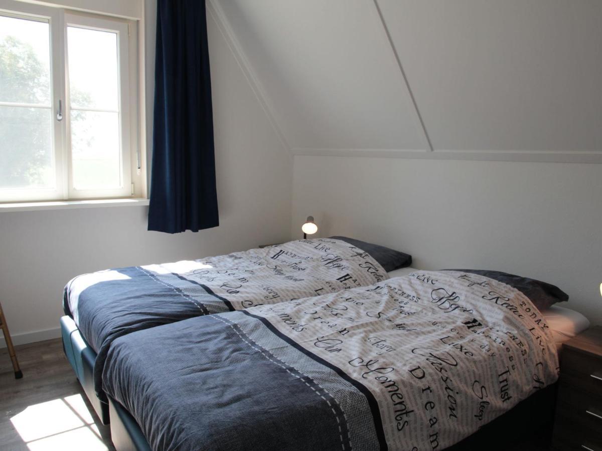 Beautiful And Spacious Villa With A Panoramic View Near The Beach Of Cadzand Exterior photo