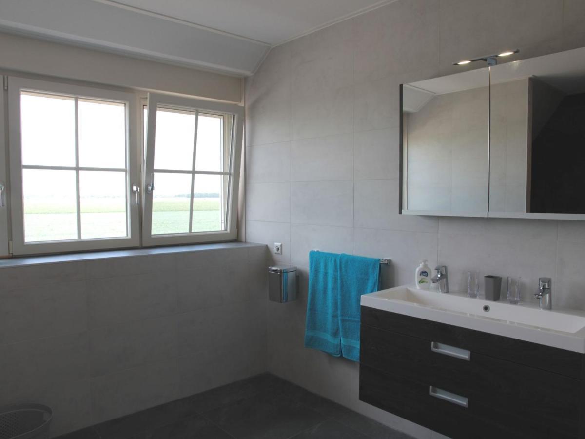 Beautiful And Spacious Villa With A Panoramic View Near The Beach Of Cadzand Exterior photo